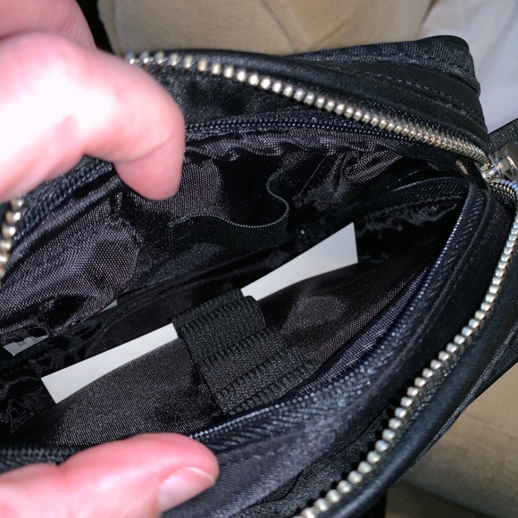 Moschino Deluxe Cosmetic Case - Picture 12 of 16